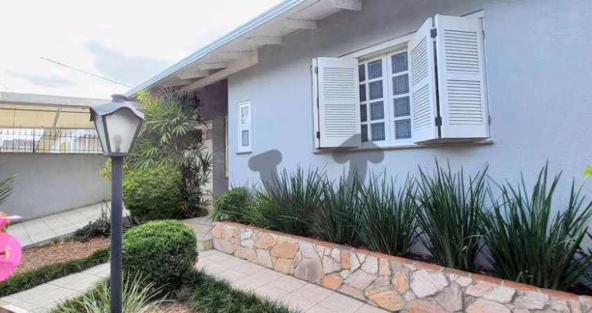 Casa com 5 dormitórios à venda, 201 m² por R$ 490.000,00 - Ana Nery - Santa Cruz do Sul/RS