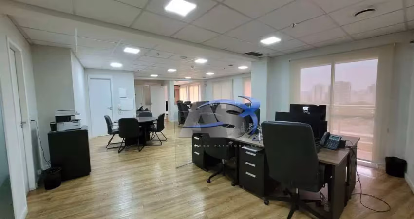 Sala comercial com 3 salas para alugar na Rua Amaro Cavalheiro, 347, Pinheiros, São Paulo