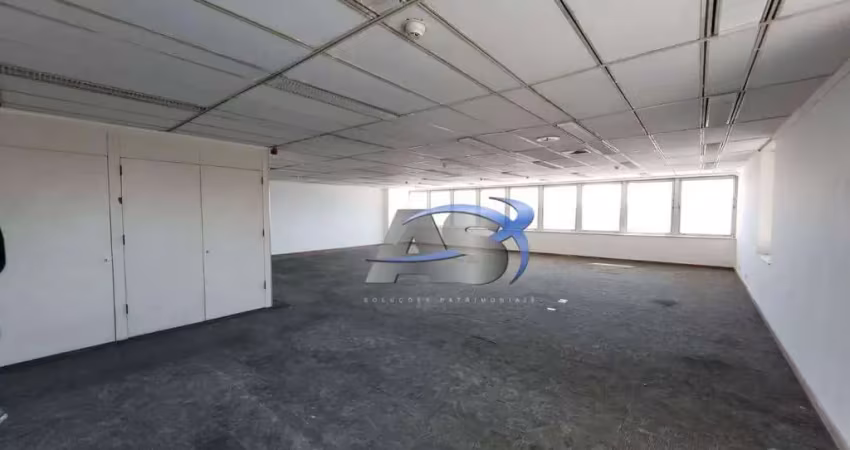 Alugo em pinheiros próximo ao metrô com 150m² e 4 vagas margi