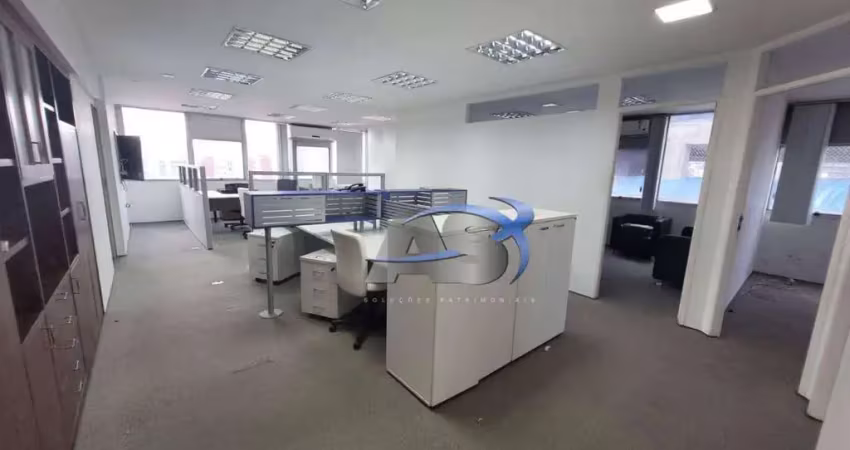 Andar comercial em pinheiros com 328,59m² 2 salões em vão livre e 7 salas  4 vagas de garagem