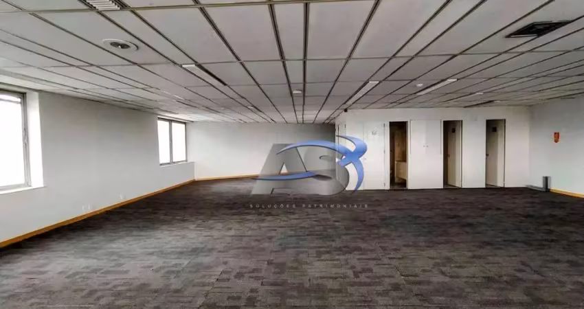Conjunto em pinheiros com 300m², próximo ao metrô pinheiros  8 vagas