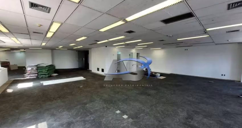 Conjunto com 450m²  em pinheiros com 12 vagas de garagem