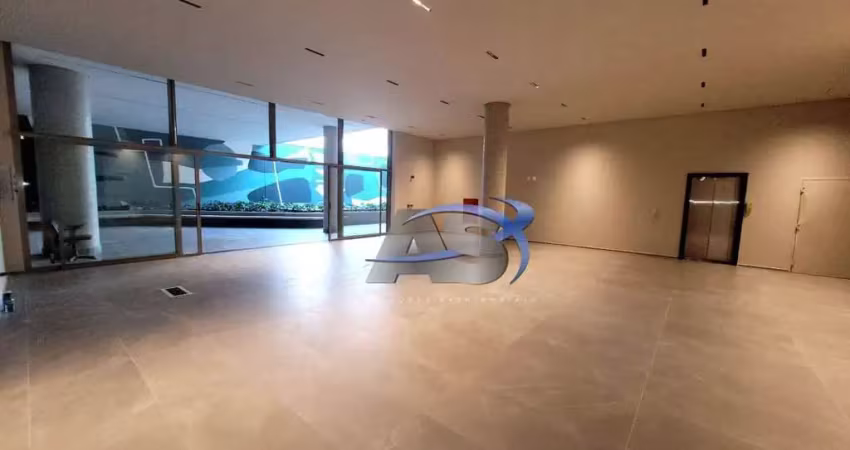 Loja térrea com 128,50m² + 1º piso 912,71m² total de 1.041,21m²