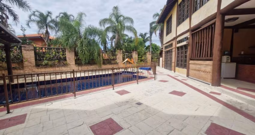 Luxuosa Casa em Condomínio à Venda em Jundiaí-SP, Bairro Chácara Malota: 5 Quartos, 3 Suítes, 3 Salas, 7 Banheiros, 6 Vagas, 717m²!