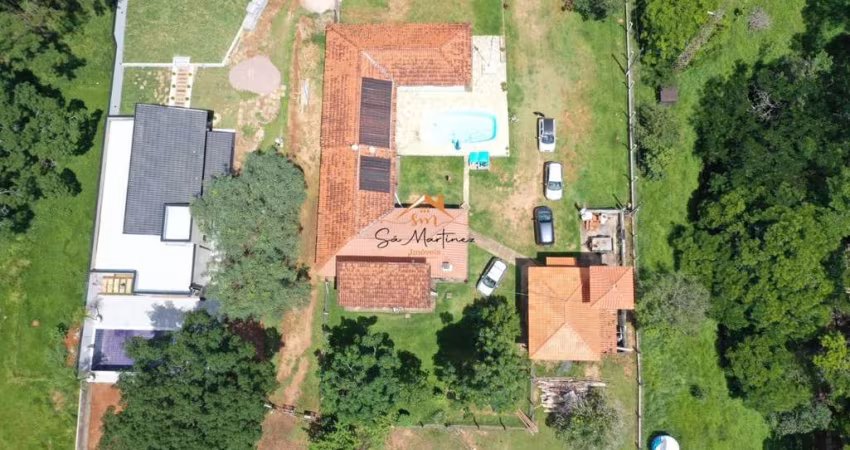 Chácara de luxo à venda em Jundiaí-SP, bairro Santa Clara: 5 quartos, 1 suíte, 3 salas, 5 banheiros, 30 vagas de garagem, 450m².