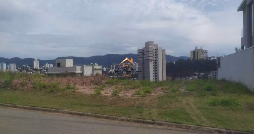 Terreno à venda na Avenida Alberto Rodrigues de Oliveira, S/N, Jardim Florestal, Jundiaí