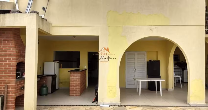 Imóvel de alto padrão com 4 quartos e 1 suíte na Cidade Nova II, Várzea Paulista-SP: 4 salas, 4 banheiros, 206 m².
