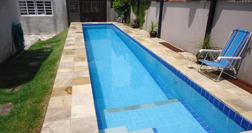Espetacular sobrado para venda com 4 quartos, sendo 4 suítes, 220m²