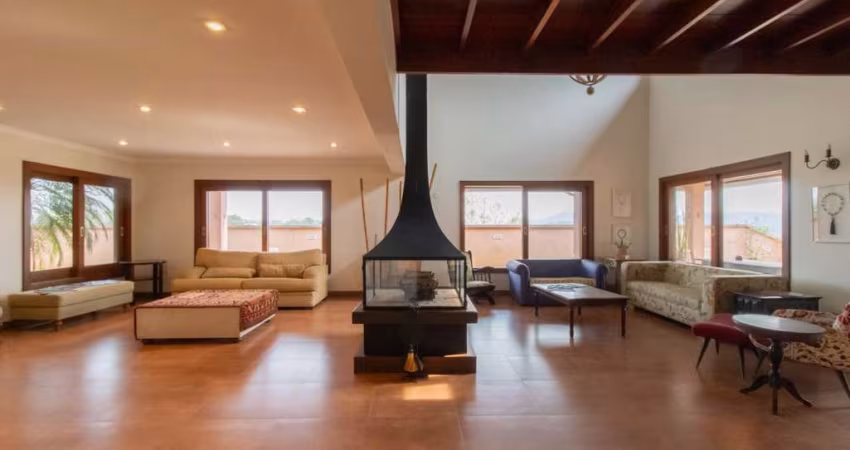 Deslumbrante casa em condomínio para venda com 7 quartos, sendo 7 suítes, 958m²