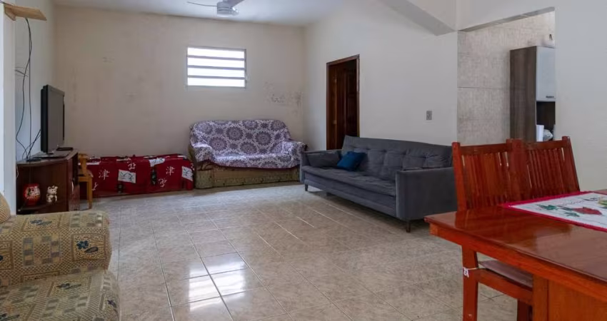 Confortável casa tipo para venda com 2 quartos, 60m²