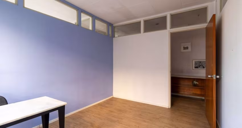 Versátil conjunto comercial para venda e locação, 70m²