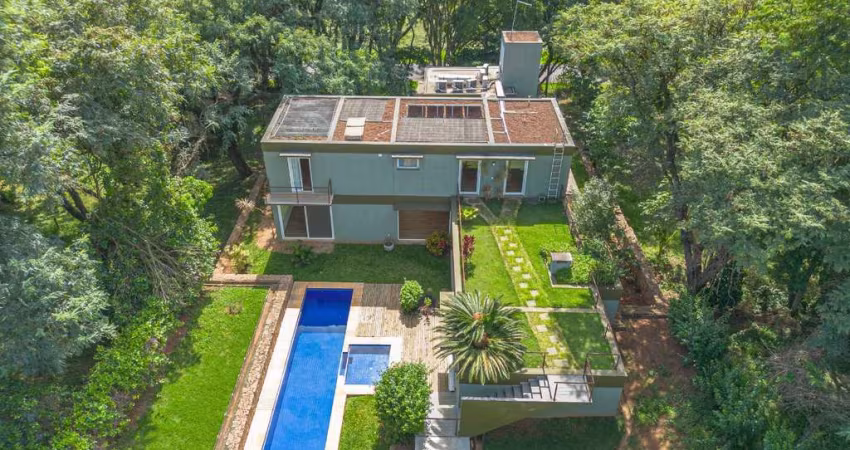 Casa no condomínio Condomínio Fazenda Serrazul para venda com 4 quartos, sendo 2 suítes, 520m²