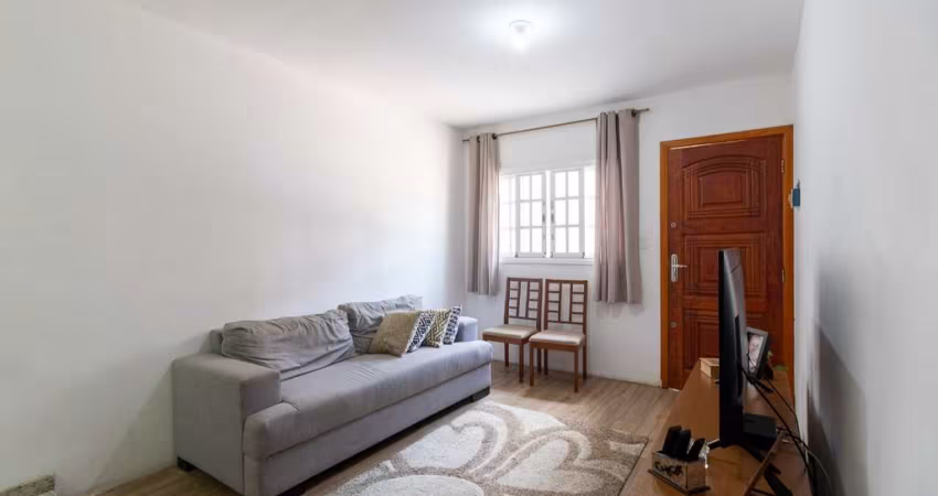 Deslumbrante casa em condomínio para venda com 3 quartos, sendo 1 suíte, 121m²