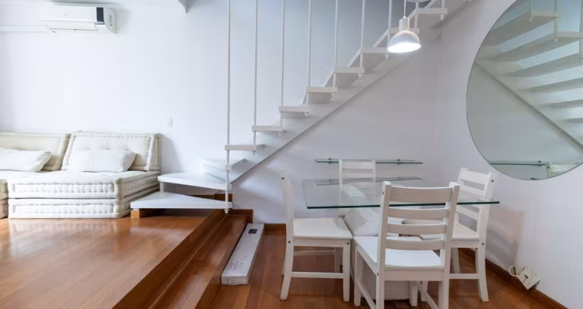 Sensacional duplex para venda com 1 quarto, sendo 1 suíte, 70m²