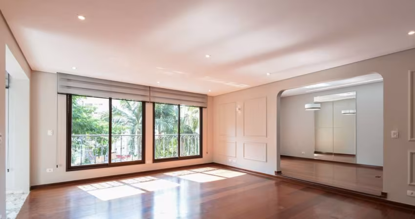 Agradável apartamento tipo para venda com 4 quartos, sendo 3 suítes, 229m²