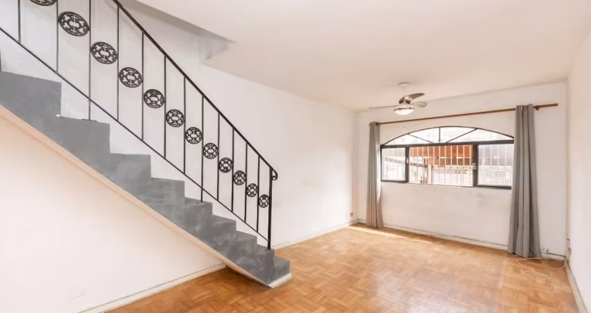 Excelente sobrado para venda com 3 quartos, sendo 1 suíte, 119m²