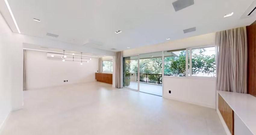 Agradável apartamento tipo para venda com 3 quartos, sendo 3 suítes, 237m²