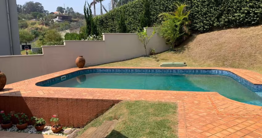Casa no condomínio Villaggio di Verona para locação com 4 quartos, sendo 2 suítes, 320m²