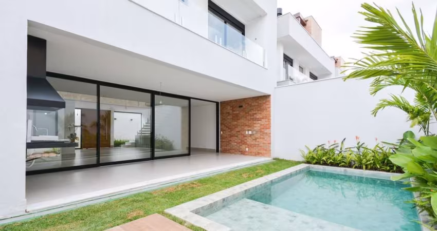 Casa no condomínio Vila Luni para venda com 3 quartos, sendo 3 suítes, 331m²