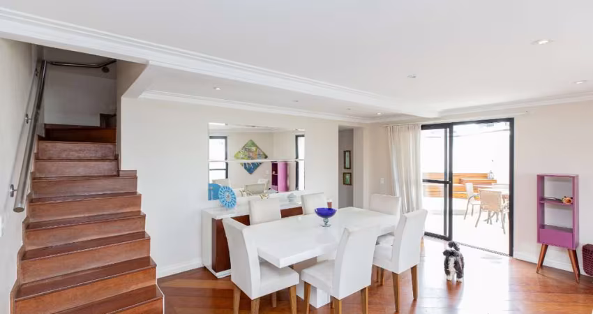 Elegante cobertura para venda com 5 quartos, sendo 3 suítes, 202m²