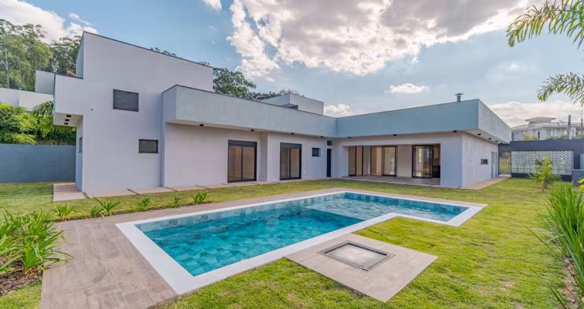 Casa no condomínio Condomínio Terras de Santa Teresa para venda com 3 quartos, sendo 3 suítes, 315m²