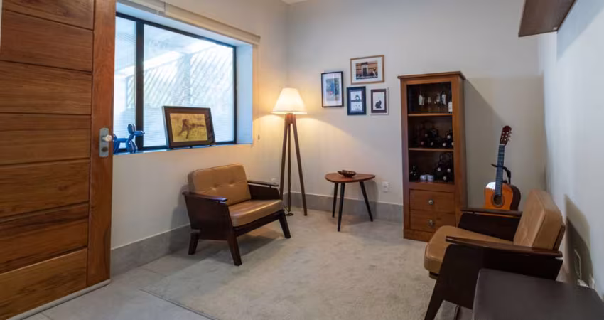 Agradável casa tipo para venda com 3 quartos, 187m²