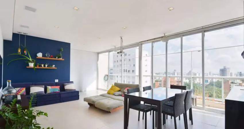 Excelente cobertura para venda com 2 quartos, sendo 1 suíte, 133m²