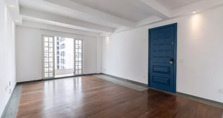 Sensacional cobertura para venda com 3 quartos, sendo 1 suíte, 240m²