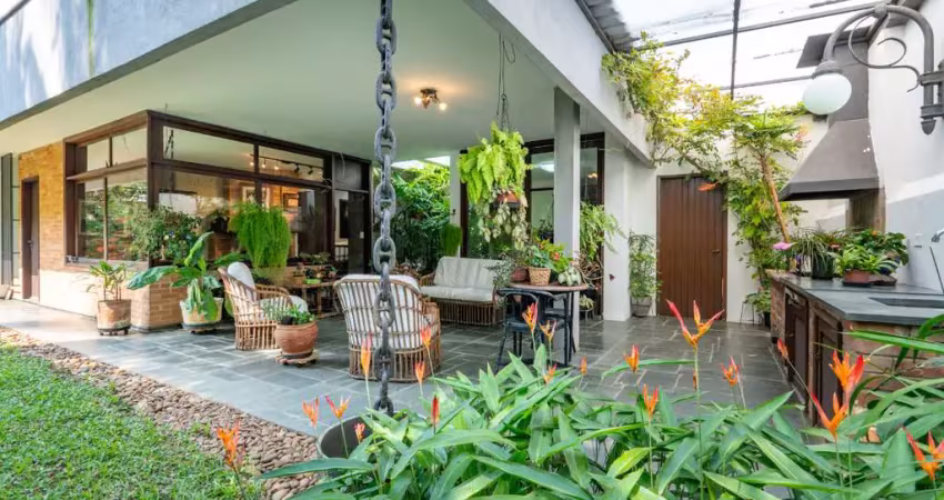 Funcional casa tipo para venda em jardim leonor com 4 quartos, sendo 4 suítes, 571m²