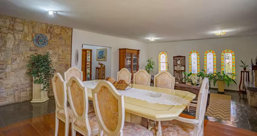 Casa no condomínio residencial shangrilá para venda com 3 quartos, sendo 1 suíte, 476m²