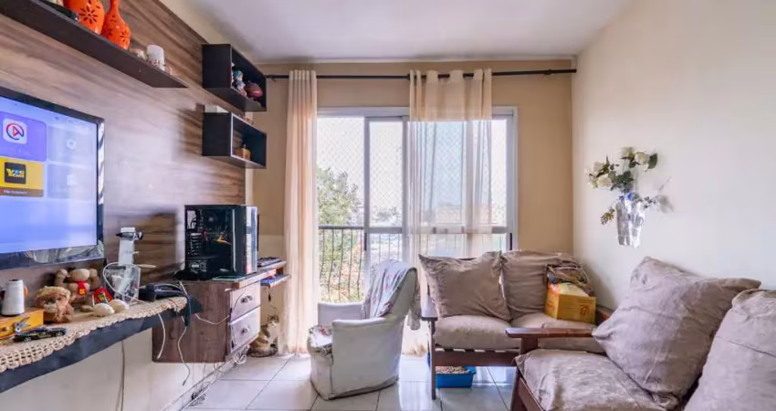 Agradável apartamento tipo para venda em vila das belezas com 3 quartos, 60m²