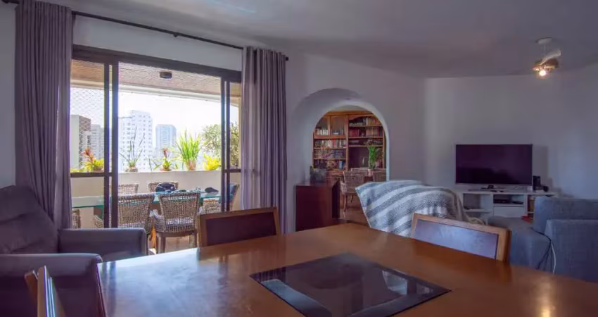 Funcional apartamento tipo para venda em campo belo com 4 quartos, sendo 2 suítes, 209m²