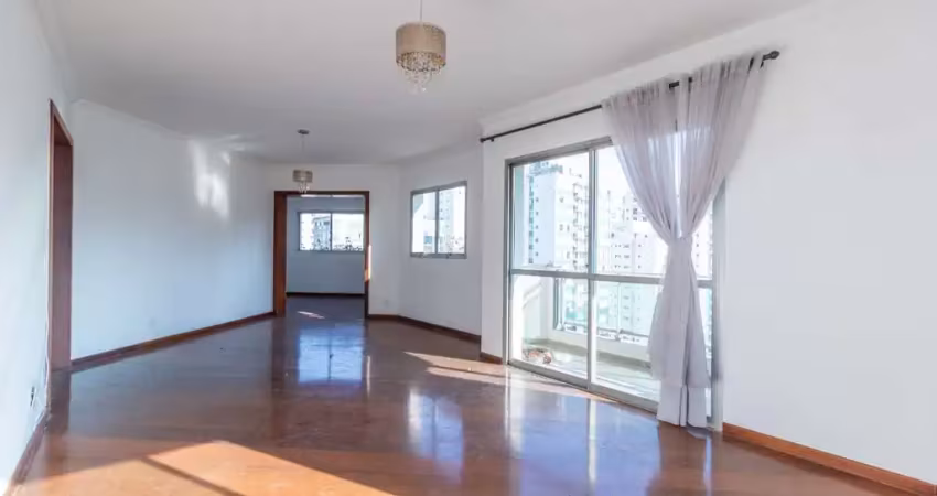 Espetacular apartamento tipo para venda em moema com 4 quartos, sendo 2 suítes, 209m²
