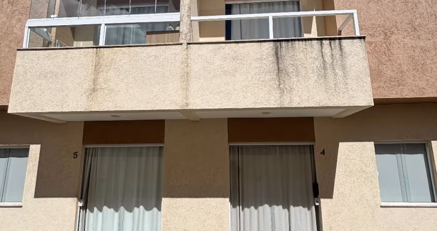 Alugo Casa 3/4 Mobiliada