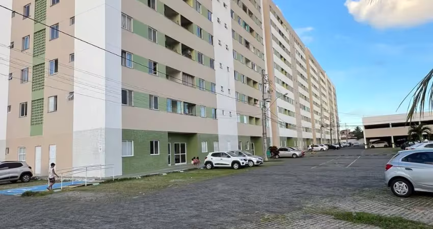 Apartamento com 3 quartos à venda na Avenida Brigadeiro Mário Epinghaus, 369, Centro, Lauro de Freitas