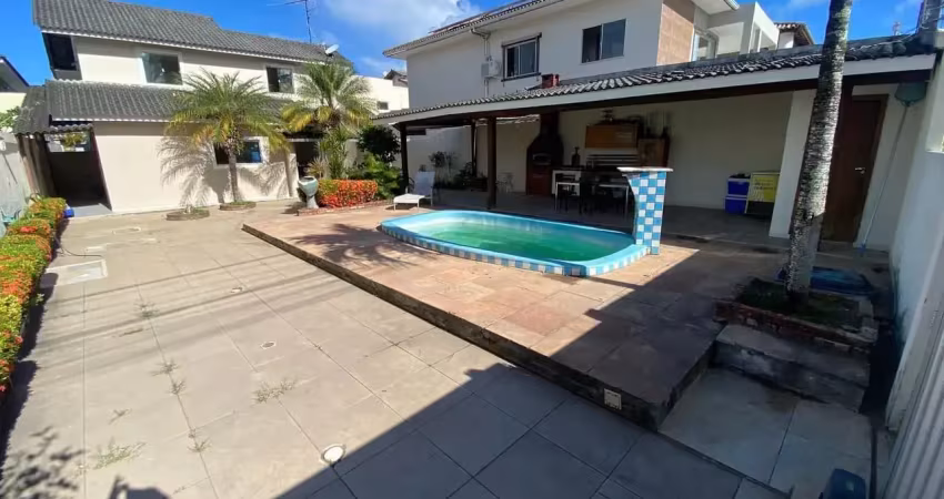 Casa em condomínio fechado com 4 quartos à venda no Estrada do Coco, Lauro de Freitas 