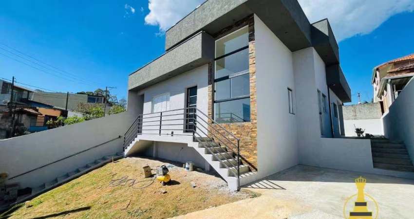 Casa com 3 dormitórios à venda, 116 m² por R$ 820.000,00 - Corumbá - Mairiporã/SP