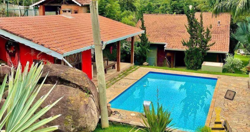 Chácara com 2 dormitórios à venda, 1080 m² por R$ 640.000,00 - Loteamento Vale Das Flores - Atibaia/SP