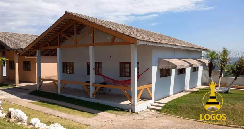 Casa com 3 dormitórios à venda, 300 m² por R$ 570.000 - Vitória Régia - Condomínio Mountain Village - Atibaia/SP