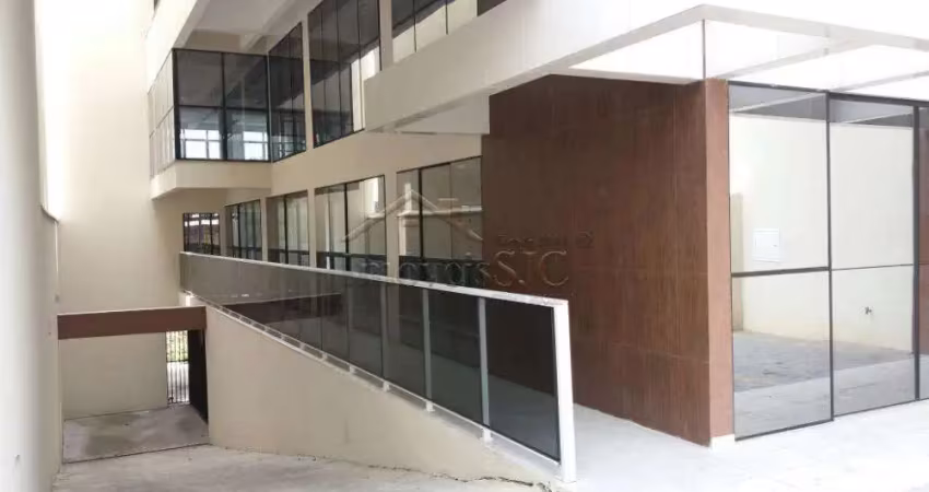Prédio à venda na Avenida Cidade Jardim, Jardim Satélite, São José dos Campos