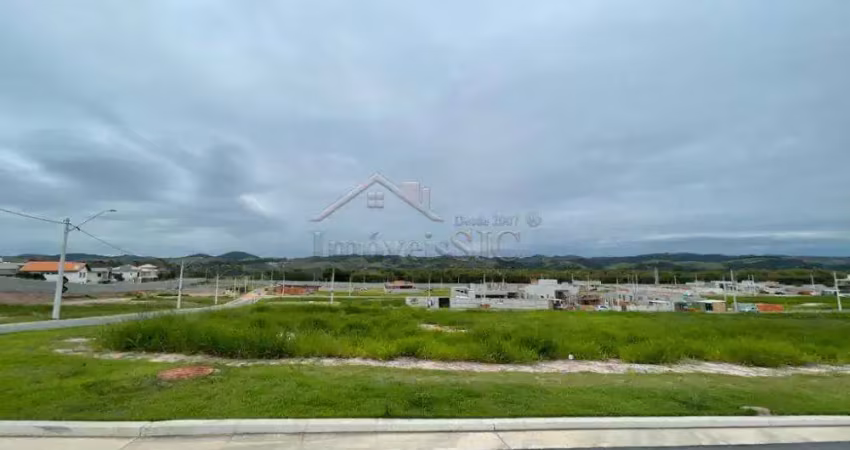 Terreno à venda na Avenida Durval Messias Queiroga, Quadra C, Lote 14, Urbanova, São José dos Campos