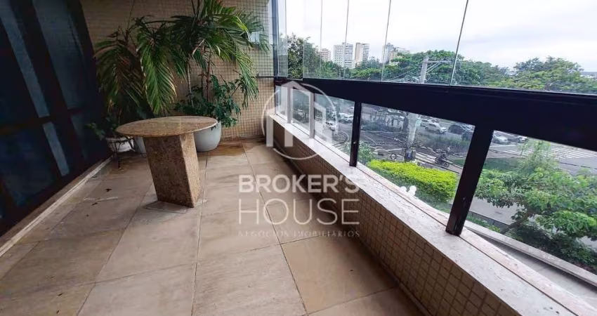 Apartamento à venda, 4 quartos | C/ 2 suítes | 3 vagas 240m² -  Praia do Canto, Vitória, ES