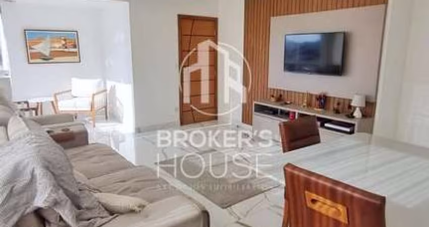 Apartamento reformado com 3 quartos/suíte com closet e hidromassagem - Praia do Canto Vitória/ES