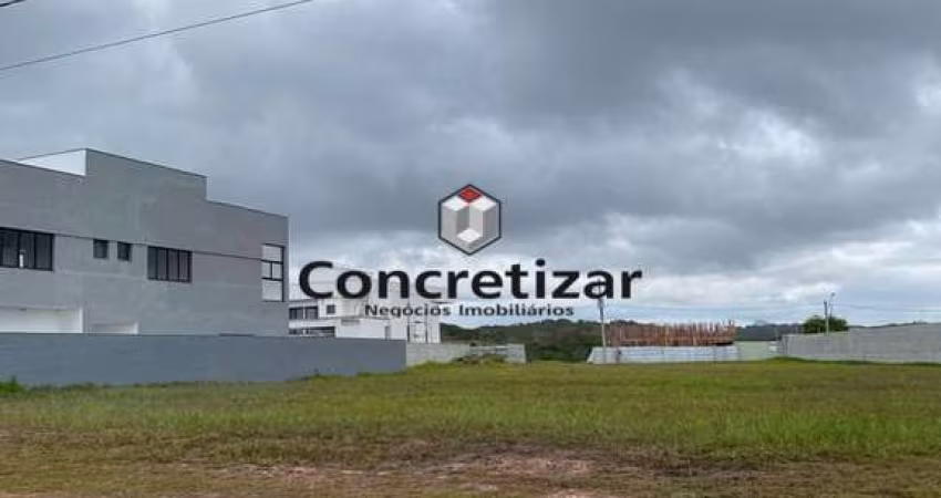 Terreno à venda com 675 mts² em Interlagos, Vila Velha - ES
