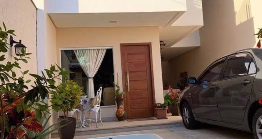 Casa Duplex à Venda com 3 suítes na Praia do Morro - Guarapari-ES