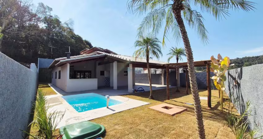 Casa com 3 quartos à venda na Avenida Brasil, Jardim Estância Brasil, Atibaia