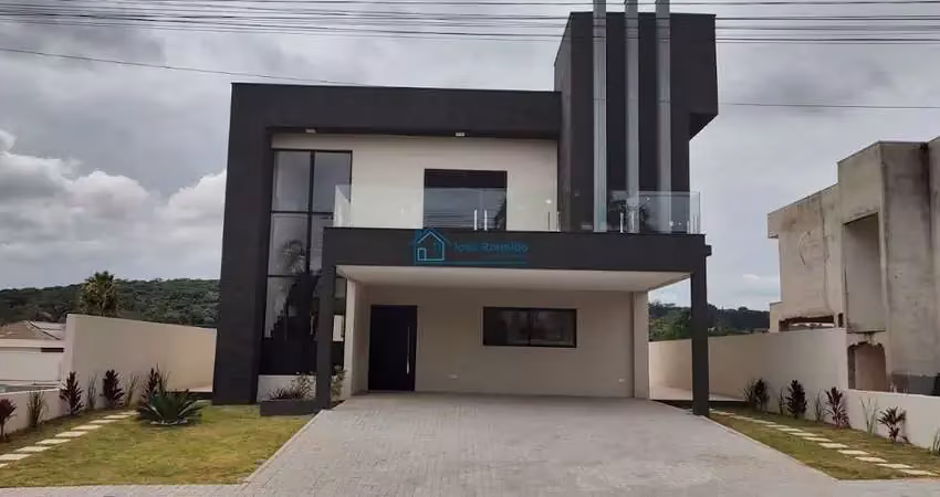 Casa com piscina e espaço gourmet, condomínio shambala 2 em atibaia.