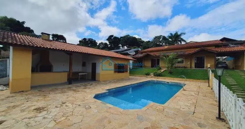 Chácara / sítio com 3 quartos à venda na Piracaia, Centro, Piracaia