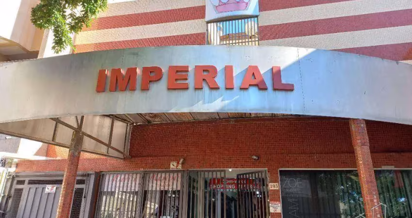 Sala comercial com 23 salas para alugar na Rua Santa Catarina, Centro, Londrina