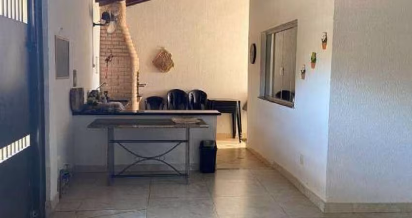 Casa com 3 dormitórios à venda, 220 m² por R$ 535.000,00 - Vila Independência - Bauru/SP